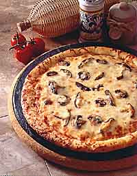 پيتزا قارچ و پنير